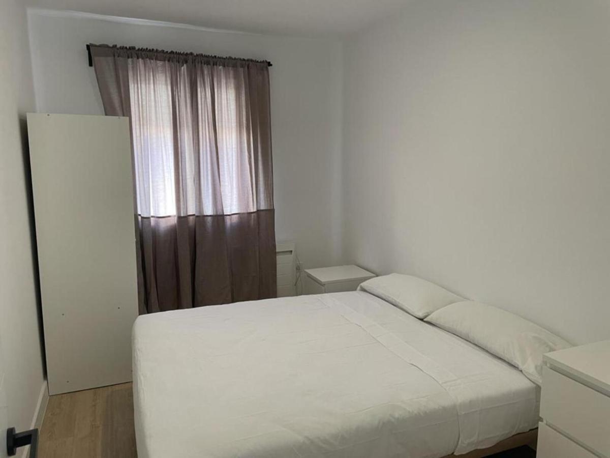 U5 A Estrenar Bien Situado Cerca De Metro Apartment Madrid Ngoại thất bức ảnh